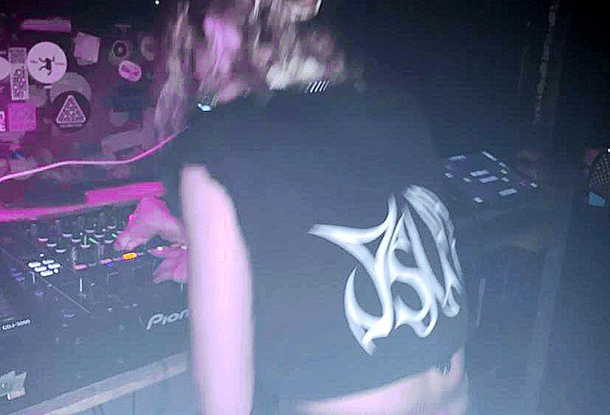 Tiny Rave: Kique Collective